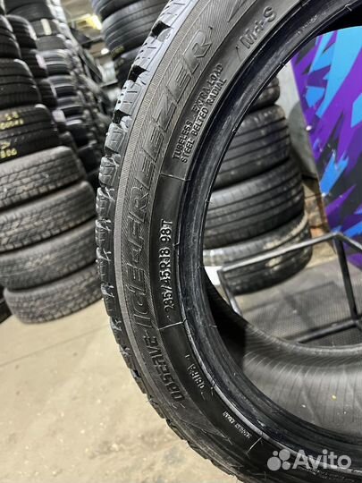 Toyo Observe Ice-Freezer 235/45 R18