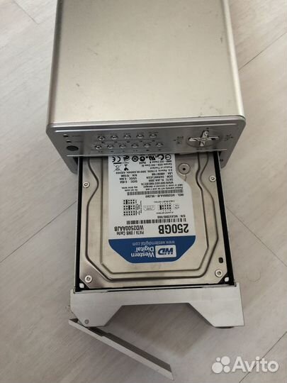 Видеорегистратор на 4 камеры cornet