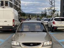 Hyundai Accent 1.5 MT, 2004, 200 250 км, с пробегом, цена 350 000 руб.