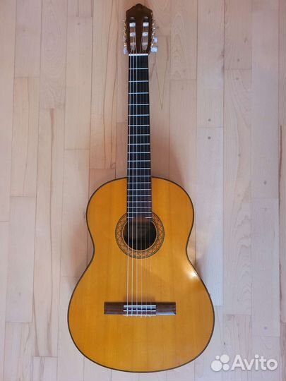 Классическая гитара Yamaha C70