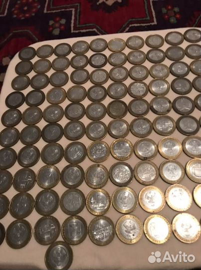 10 манеты разных. Горадов продаю за500000