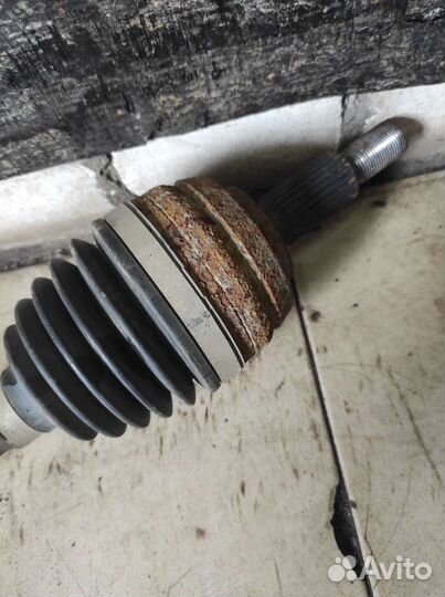 Привод в сборе перед 1.6 МКПП 4x4 дастер левый