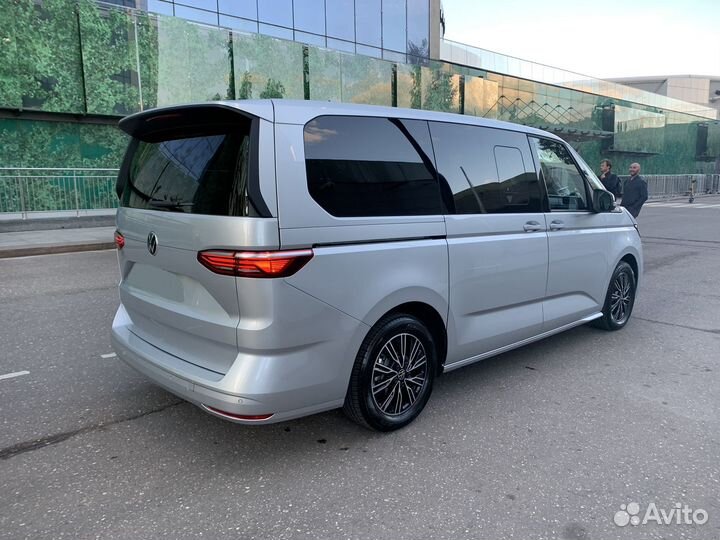 Volkswagen Multivan 2 AMT, 2023, 3 000 км