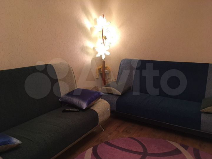 2-к. квартира, 56 м², 2/4 эт.