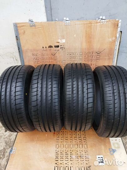 Triangle Sports TH201 205/40 R17 84W