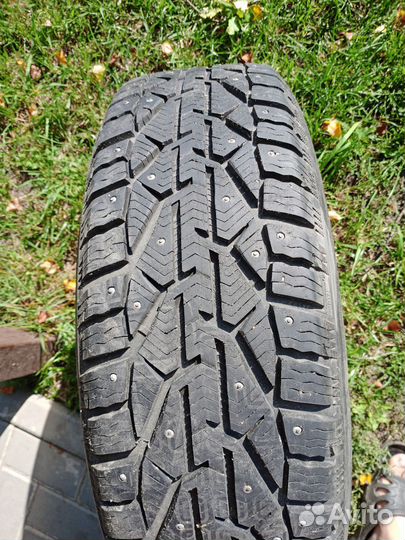 R17 Tigar SUV Ice 215/65, PCD 5x112 DIA 57.1