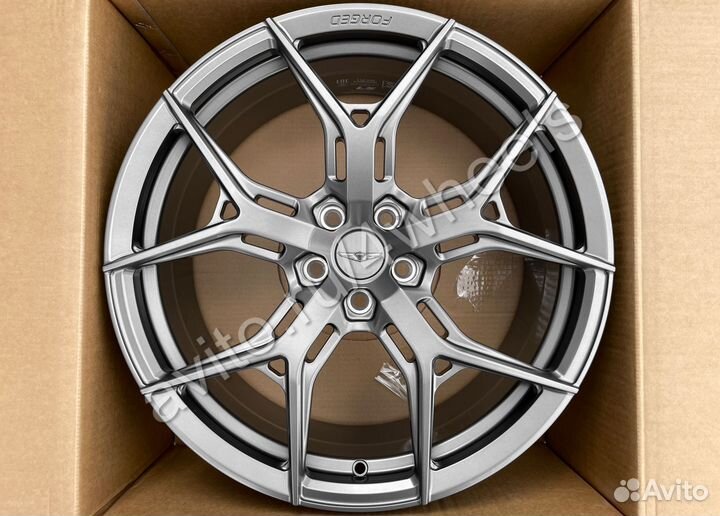 Кованые диски Genesis GV80 R20 наличие