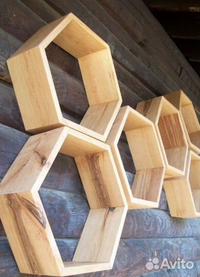 Полка настенная соты