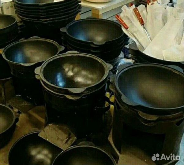 Казан чугунный с крышкой