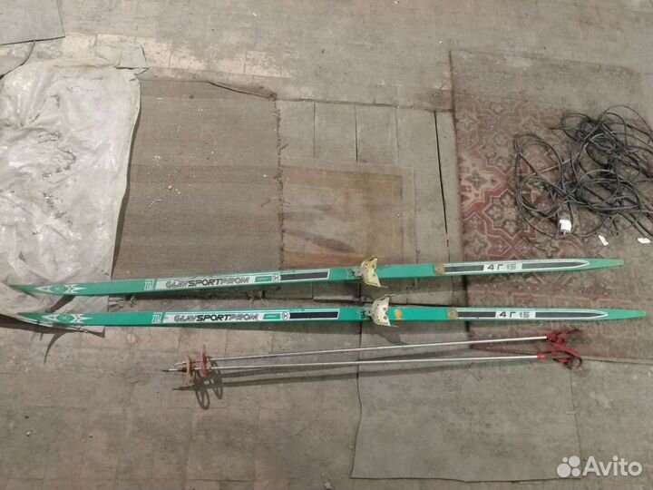 Беговые лыжи