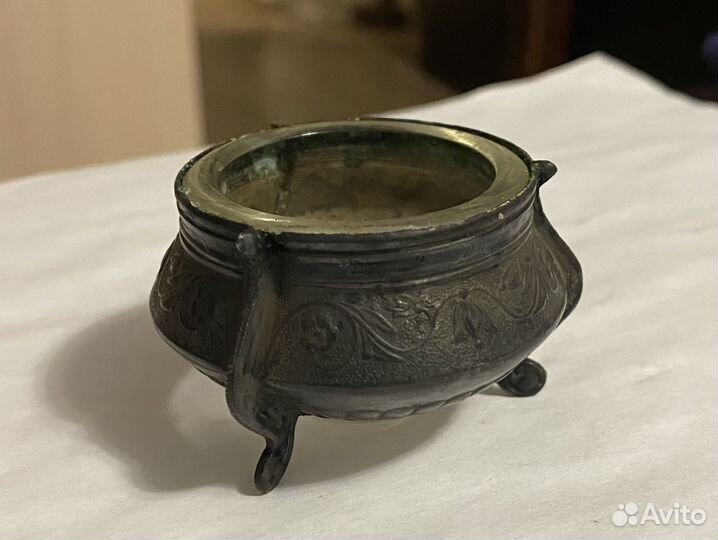 Старинная чернильница, солонка