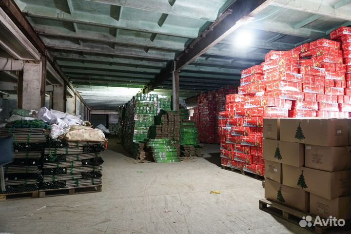 Искусственные елки оптом. Ель Кремлевская оптом