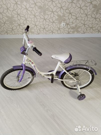 Велосипед колеса на 18