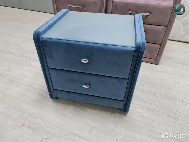 Тумба прикроватная