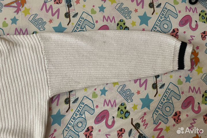 Свитер укороченный