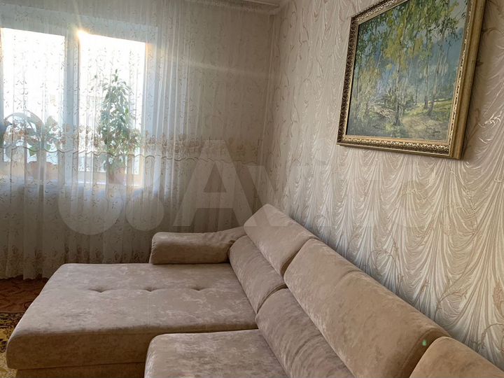 4-к. квартира, 84 м², 4/10 эт.