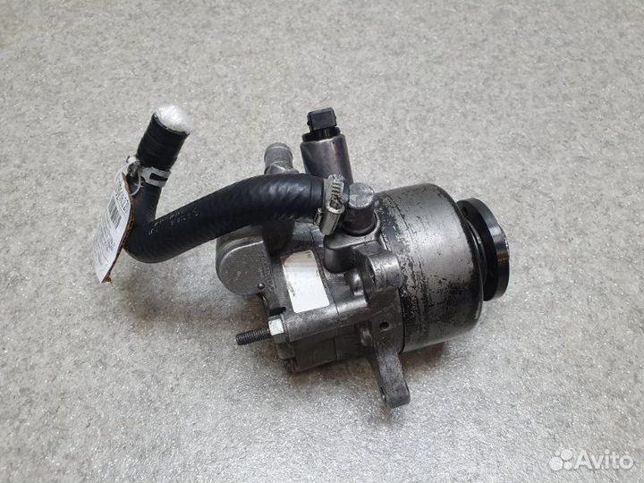 Насос гидроусилителя руля Mercedes-Benz S-Class