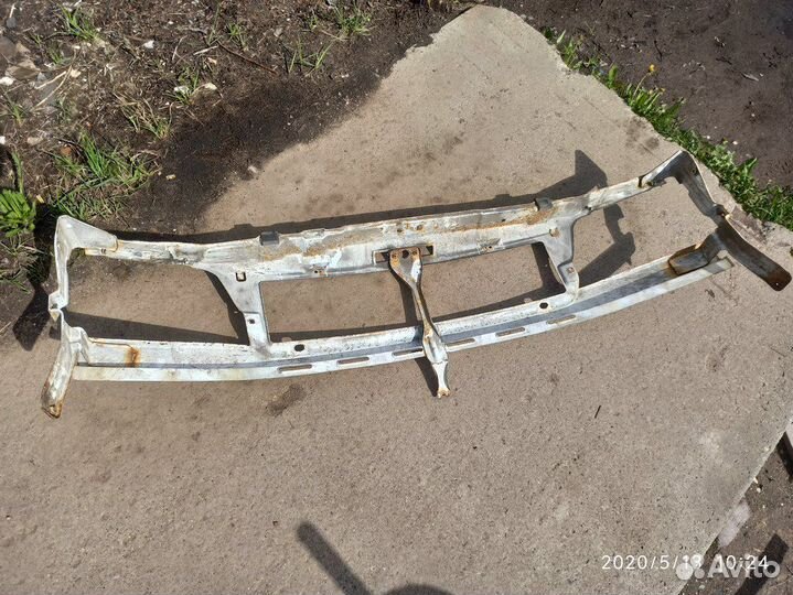 Панель передняя телевизор mercedes sprinter