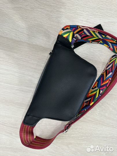 Сумка бананка экокожа черная