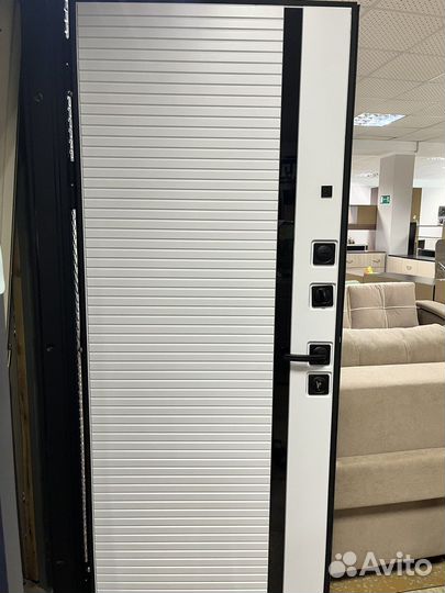 Входные металлические двери