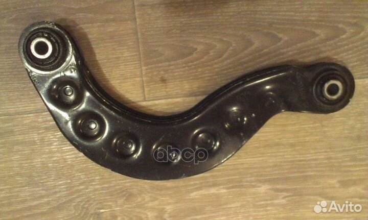Рычаг подвески focus III (2011) 1752736 ford