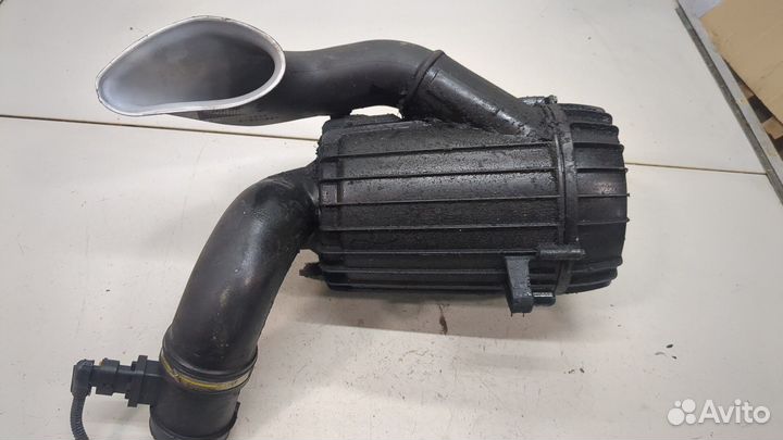 Корпус воздушного фильтра Lancia Delta