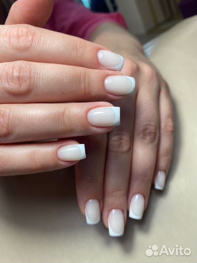 Маникюр и педикюр