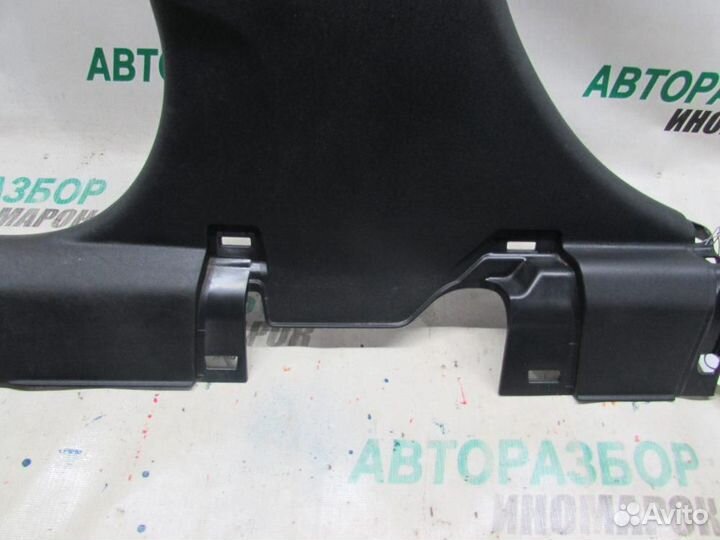 Обшивка стойки для Mitsubishi Outlander 3 2012