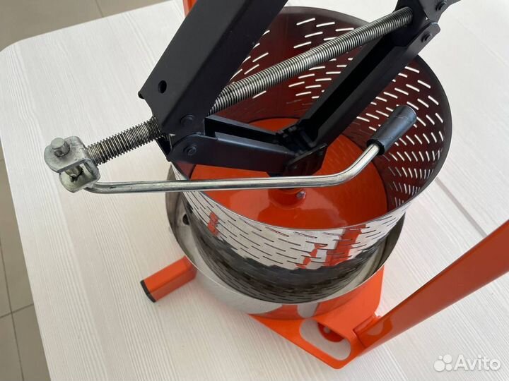 Пресс для отжима сока 15л