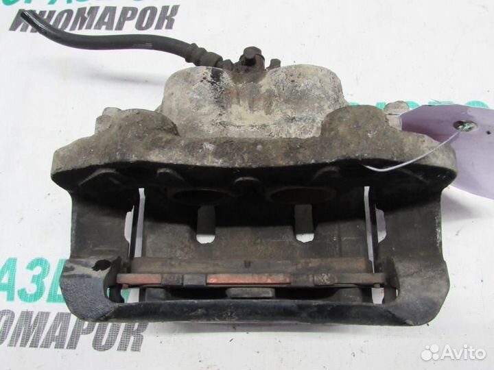 Суппорт передний левый для Nissan R'nessa 1997-20