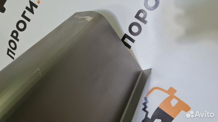 Кузовной порог левый Opel Astra H