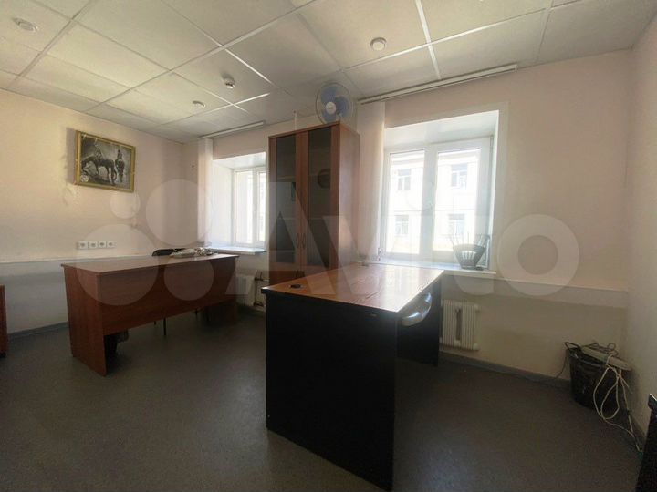 Офис с мебелью в центре все включено 19,8 м²