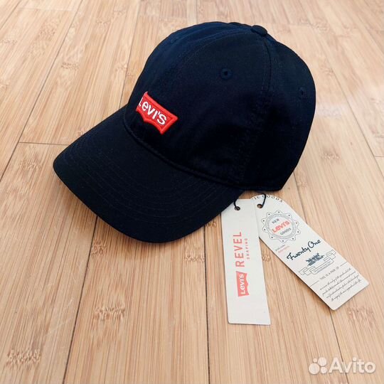 Кепка бейсболка Levi's premium