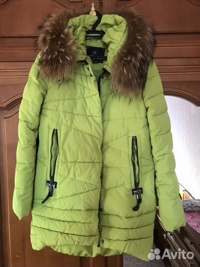 Пуховик женский