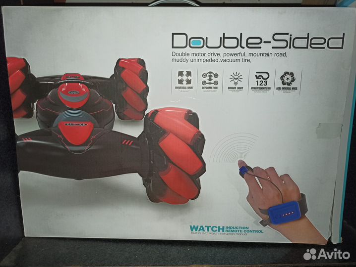 Машинка перевертыш на пульте управления