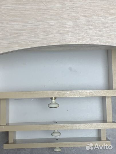 Рабочий стол, стол компьютерный