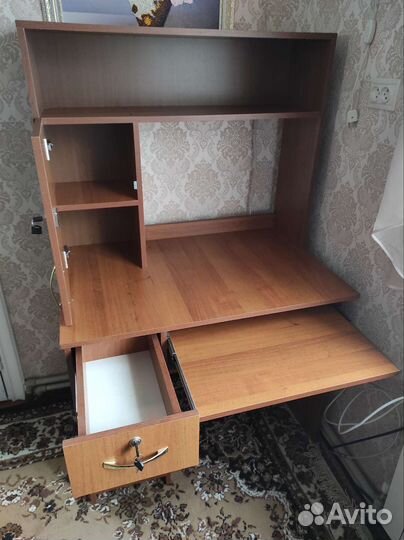Компьютерный стол бу