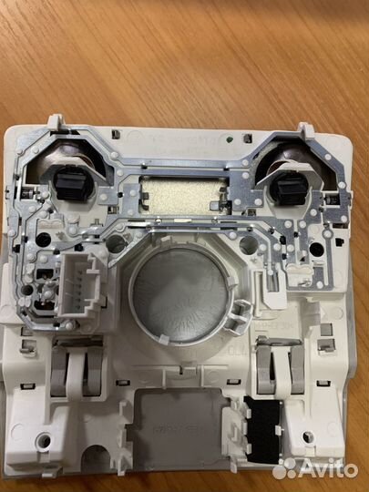 Плафон освещения салона Skoda Yeti, Octavia