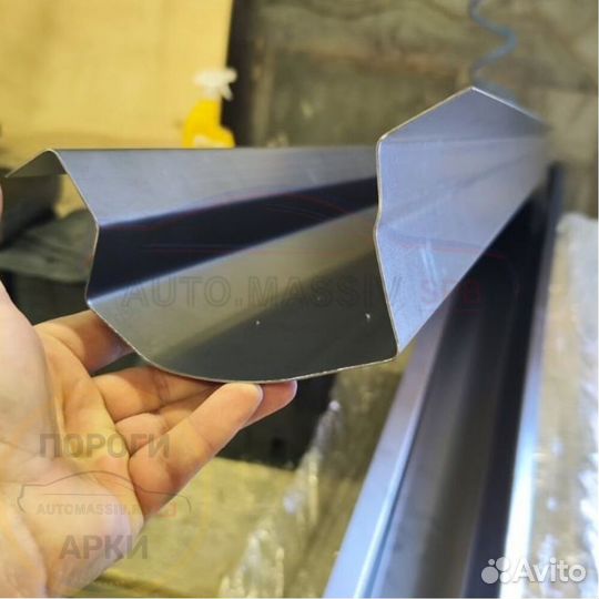 Пороги кузовные Jaguar XF 1