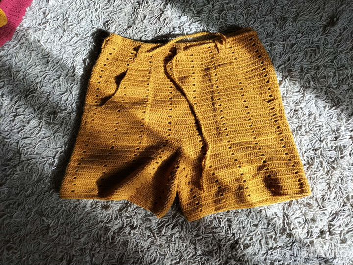 Шорты женские