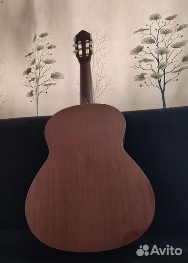 Классическая гитара yamaha c80