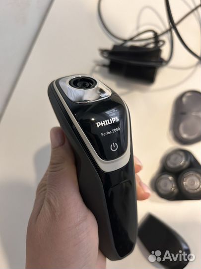 Бритва электрическая philips