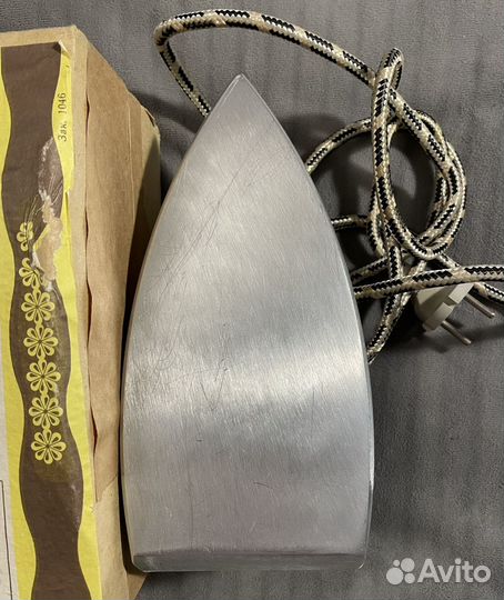 Утюг электрический СССР 1993