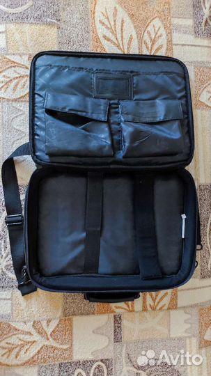 Сумка для ноутбука Continent 15,6