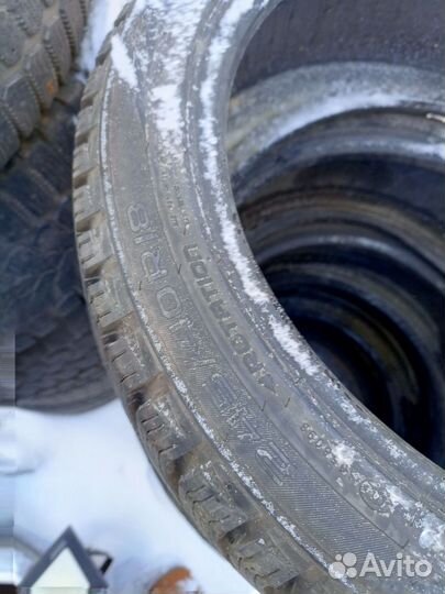 Nokian Tyres Hakkapeliitta R3 245/40 R18 100R