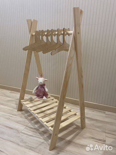 Рейл деревянный