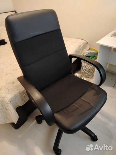 Компьютерный стул