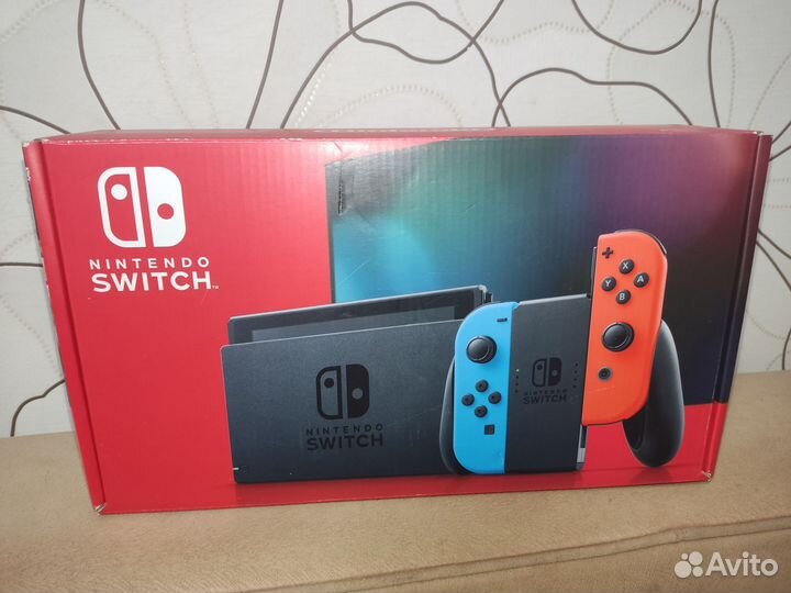 Коробка от nintendo switch в отличном состоянии