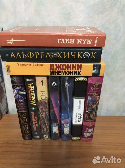 Фантастика, фентези зарубежных авторов