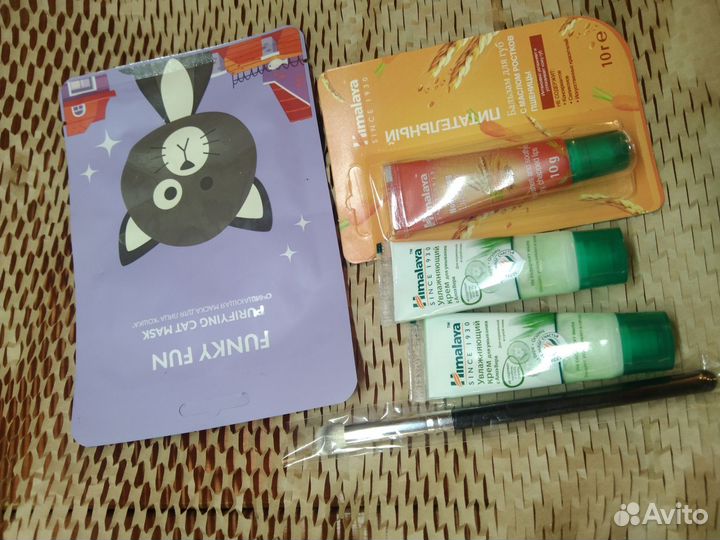 Набор косметики пакетом